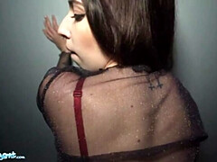 Enthousiasteling, Pijpbeurt, Hondjeshouding, Vrouw, Natuurlijke tieten, Slipje, Gezichtspunt, Openbaar