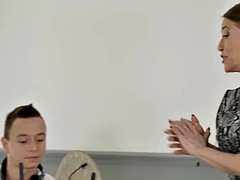 デカパイ, ハードコア, 下着, 熟年, ピアス, タトゥー, 教師