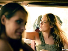 Жопа, Большая жопа, Блондинки, Поцелуи, Лизание, Натуральные сиськи, Молоденькие, Сиськи