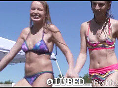 Минет, Брюнетки, Семяизвержение, На природе, Втроем, Сиськи