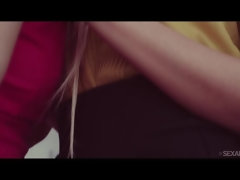 アナル, ブロンド, 指いじり, キス, レズビアン, 下着, パンティ, オマンコ