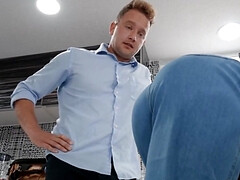 Verga grande, Rubia, Mamada, Sexo duro, Cocina, Lamidas, Tatuaje, Tetas