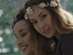 Брюнетки, Милф, Бассейн, Сиськи