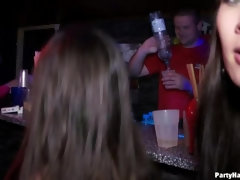 Verga grande, Bailar, Estilo perrito, Pajear, Lencería, Orgía, Bragas, Fiesta