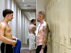 Grosser schwanz, Schwarz, Braunhaarige, Sperma im mund, Handjob, Hardcore, Hd, Pov