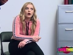 18, 着衣女と全裸男, チン, 顔射, 指いじり, オマンコ, オッパイの, ユニフォーム