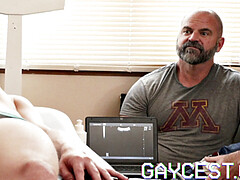 Язык в попке, Минет, Член, Доктор, Геи, Втроем