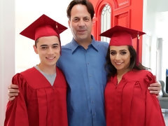 最高, お尻, フェラチオ, バック, 指いじり, 自然山雀, ストリッピング, ティーン