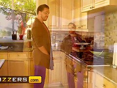 Большая жопа, Большой член, Большие сиськи, Минет, Рогоносцы, Сперма во рту, Хд, Сиськи