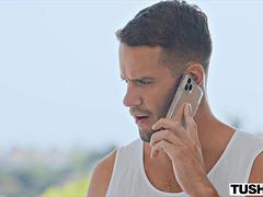 アナル, デカ尻, イく瞬間, ダブル開発, グループ, 手コキする, 3p男男女, 三人
