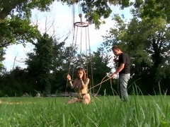 Culo, Pies, Tetas naturales, Al aire libre, Nalgadas, Tabú, Tatuaje, Juguetes