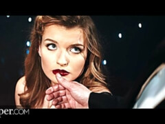 Grote kont, Grote mammen, Blond, Pijpbeurt, Hondjeshouding, Geschoren, Kousen, Tiener