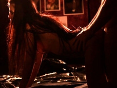 Blasen, Braunhaarige, Hundestellung, Fingern, Lecken, Massage, Muschi, Rasiert