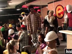 Blonde, Sucer une bite, Brunette brune, Groupe, Hd, Interracial, Réalité, Rousse roux