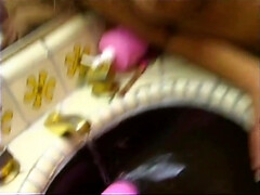 Cuarto de baño, Tetas grandes, Rubia, Semen en la boca, Sexo duro, Hd, Madres para coger, Coño