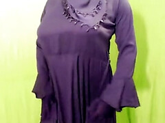 Desi Queen1 Hot Hijabi Indian Housewife Blowjob and Hardcore Fuck in Office