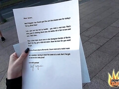 Grote mammen, Rondborstig, Hondjeshouding, Logement, Natuurlijke tieten, Geschoren, Tatoeage, Tieten likken