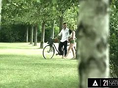 アナル, イマラチオ, バック, 手コキする, Hd, キス, アウトドア, オッパイの