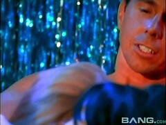 Chica, Rubia, Mamada, Morena, Corridas faciales, Tacones, Pelirrojo, Trio