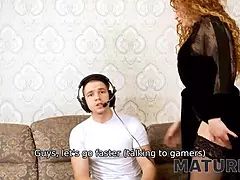 フェラチオ, エロ熟女, Hd, 熟年, ピアス, 赤毛, タトゥー, ティーン