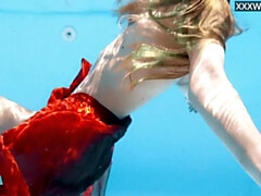 18 años, Culo, Hembra, Hd, Piscina, Solo, Adolescente, Tetas