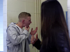 Badkamer, Grote kont, Pijpbeurt, Vingeren, Handbeurt, Spijkerbroeken, Kut duiken, Tatoeage