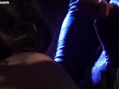 Большая жопа, Большие сиськи, Минет, Член, Втроем