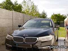 Gros seins, Bikini, Sucer une bite, Voiture, Hard, De plein air, Réalité, Branlette espagnole