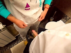 Besamung, Spermaladung, Milf, Höschen, Pov, Muschi, Toilette, Nass