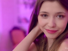 En levrette, Doigter, Béant, Branlette thaïlandaise, Léchez, Masturbation, Culottes ou slips, Rasée