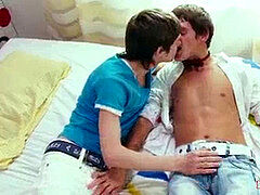 18 летние, Любители, Семяизвержение, Ноги, Массаж, Мастурбация, Лизание жопы, Молоденькие