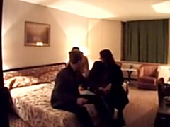 Reife Damen Junge Maenner