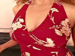 Latin milf honey: Blowjob, Doggy  Cowgirl Porn