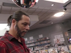 18 летние, Блондинки, Сперма на лице, Дыра в стене, Крошечные, Бритые, Молоденькие