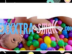 Большая жопа, Минет, Брюнетки, Семяизвержение, Милф, Бритые, Сыновья, Мачеха