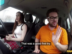 Amateur, Anal, Sucer une bite, Voiture, Éjaculation interne, En levrette, Bâillonner, De plein air