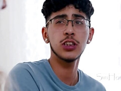 Blond, Gevangen, Hondjeshouding, Rijpe lesbienne, Moeder die ik wil neuken, Kut duiken, Lerarin, Maagd