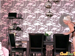 Anal, Beso negro, Negro, Mamada, Atragantadas, Interracial, Mamá, Uniforme