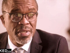 Tussi, Grosser schwanz, Grosse titten, Schwarz, Paar, Sperma im mund, Kehlenfick, Natürlichen titten