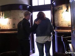 フェラチオ, 茶髪の, エロ熟女, イマラチオ, 熟年, 淫乱熟女, オマンコ, 義母