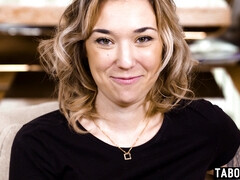 Grosser schwanz, Blondine, Kehlenfick, Schwanz, Hardcore, Lecken, Natürlichen titten, Nass