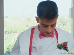 Arsch, Grosse titten, Braunhaarige, Kleid, Absätze, Latina, Muschi, Realität