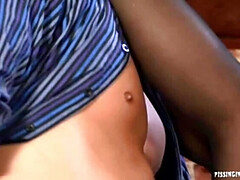 Grosse titten, Braunhaarige, Cfnm, Aufs gesicht abspritzen, Hd, Lingerie, Pissen, Abendanzug