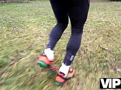 Grosse titten, Braunhaarige, Gehörnter ehemann, Tschechisch, Riesig, Milf, Geld, Realität