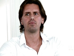 Blasen, Braunhaarige, Spermaladung, Geld, Büro, Ablutschen