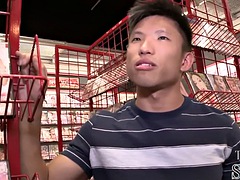 素人, アジア人, フェラチオ, 顔射, ゲイ, 手コキする, フェラする