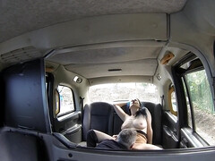 Grote mammen, Pijpbeurt, Auto, Hondjeshouding, Sperma in gezicht, Hd, Likken, Kut duiken
