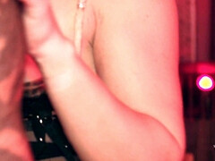 Stellung 69, Blondine, Blasen, Hardcore, Absätze, Küssen, Piercing, Tätowierung