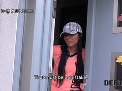 18 летние, Красивые, Брюнетки, Крупный план, Деньги, Бритые, Тату, Молоденькие