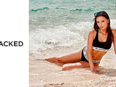 Grote lul, Pijpbeurt, Bruinharig, Hondjeshouding, Natuurlijke tieten, Mager, Tiener, Tieten likken